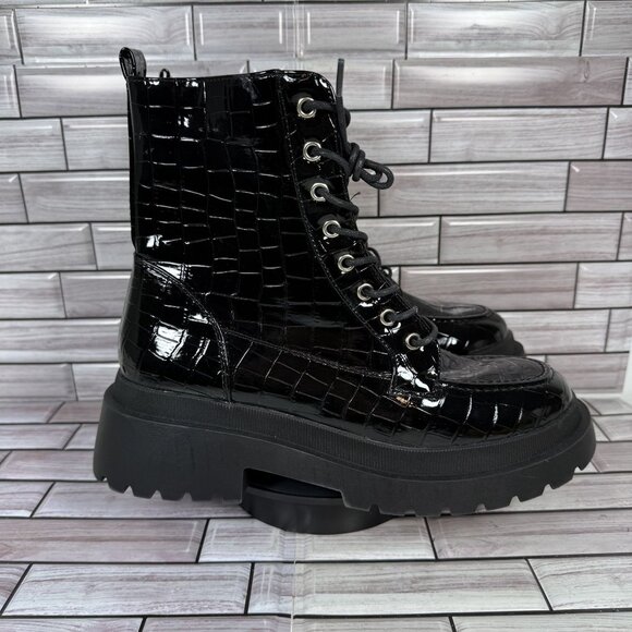 Topshop Women's Black Crocs Embossed Platform Combat Boots Shoe Size 9-NEW - Picture 1 of 8